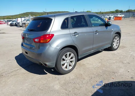 2015 Mitsubishi Outlander Sport Es z USA, uszkodzony, nr VIN 4A4AP3AW9FE039288